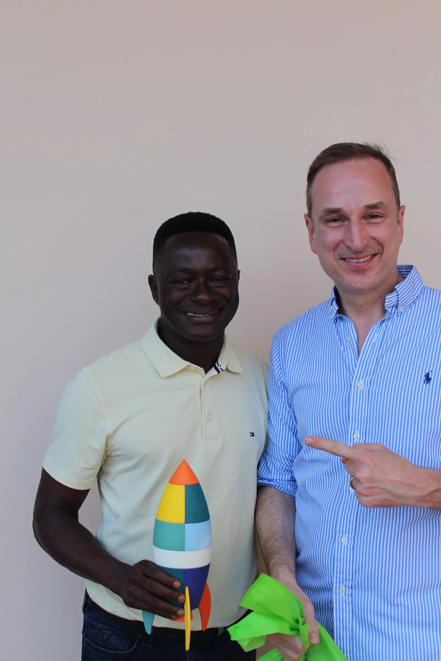 Yaw Asamoah (Gründer Medpharma) und Karsten Wulf (Mitgründer fair equity)